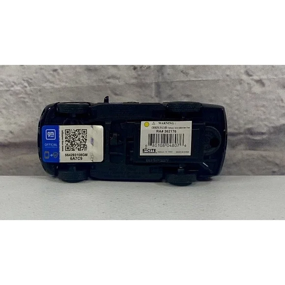 *BRAND NEW* Welly Diecast 2008 Chevy Tahoe Black Police SUV Truck 4.5 Inch - Picture 5 of 5